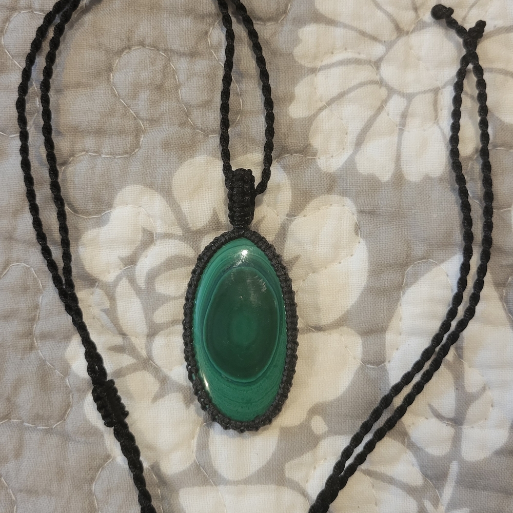 Elegant Green Malachite Pendant Necklace